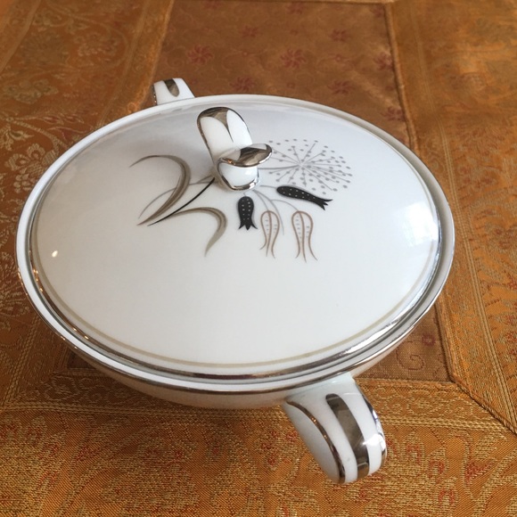 THREE Mid Century Matching China Pieces - Picture 3 of 8